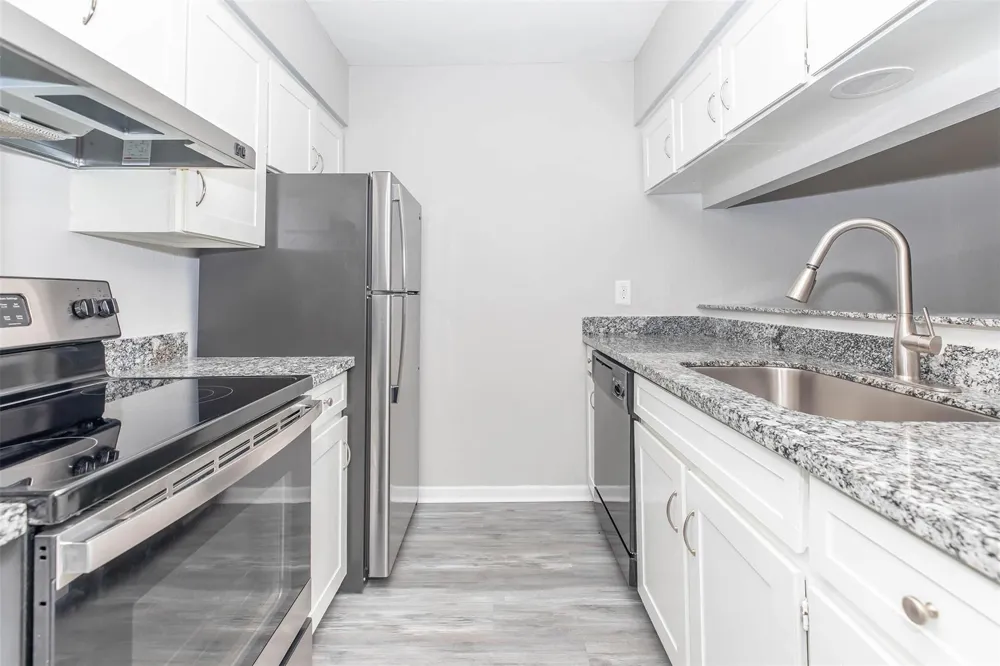 3802 Nasa Parkway #12 Seabrook, TX 77586