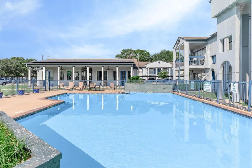 3802 Nasa #48 Seabrook, TX 77586