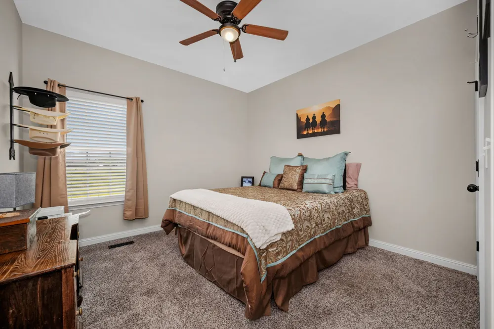 64 Cannon Pl Woodbury, TN 37190