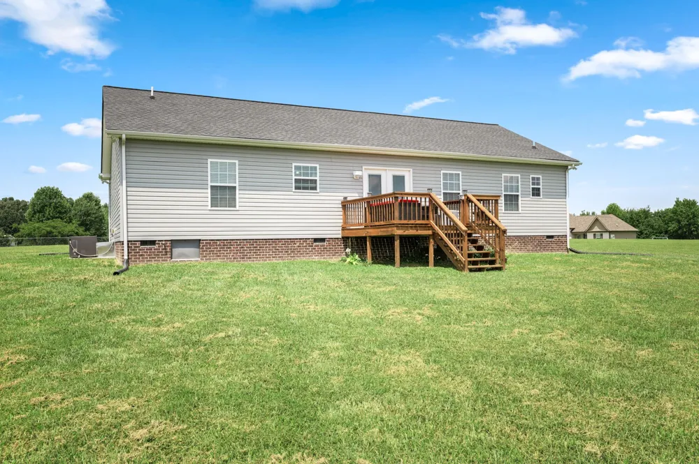 64 Cannon Pl Woodbury, TN 37190