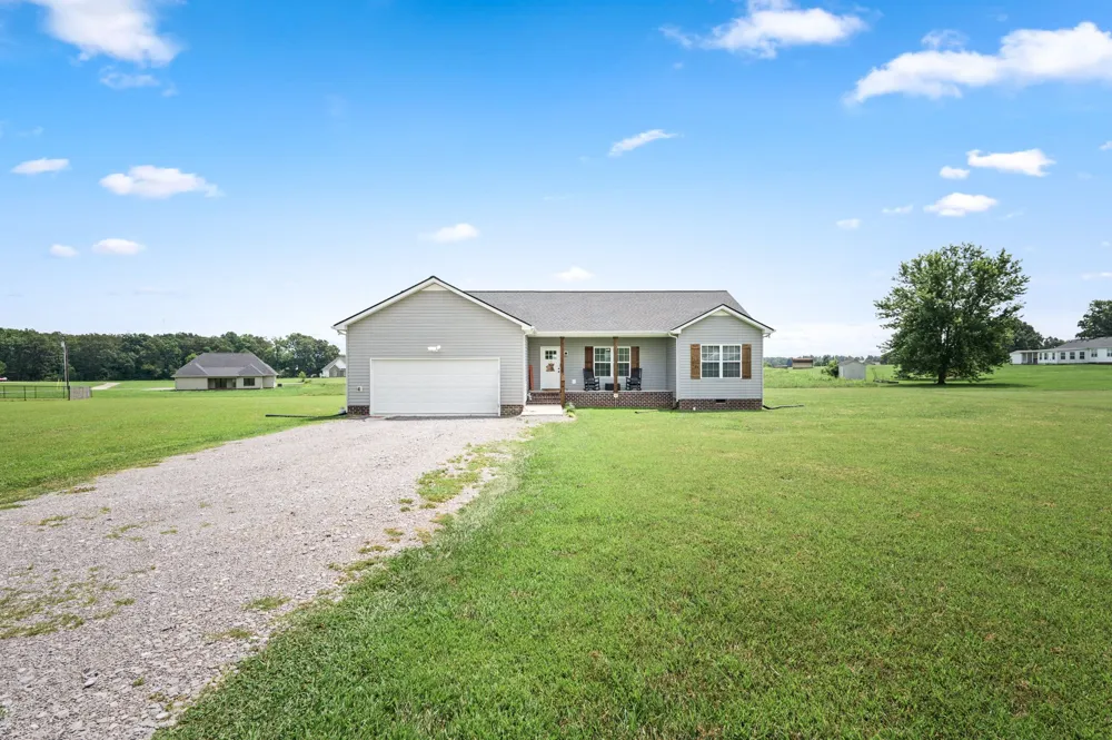 64 Cannon Pl Woodbury, TN 37190
