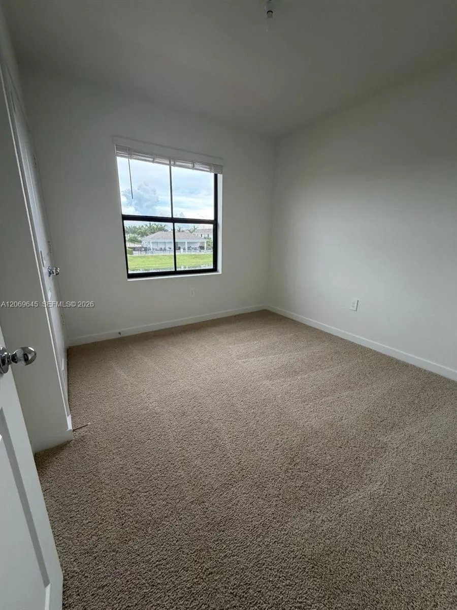 1432 NE 4th Ave #0 Florida City, FL 33034