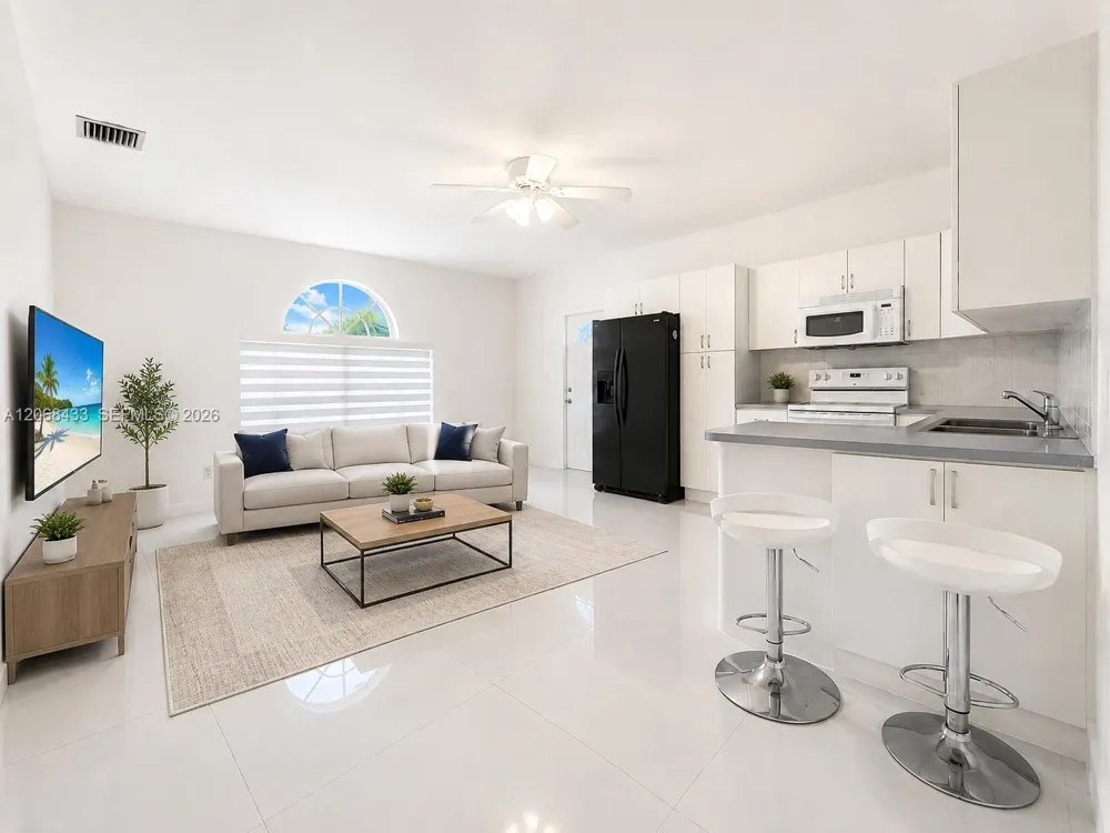 14180 SW 8th Ter #1 Miami, FL 33184