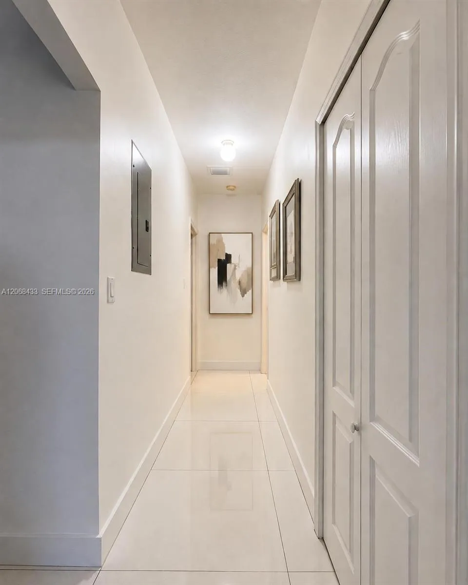14180 SW 8th Ter #1 Miami, FL 33184
