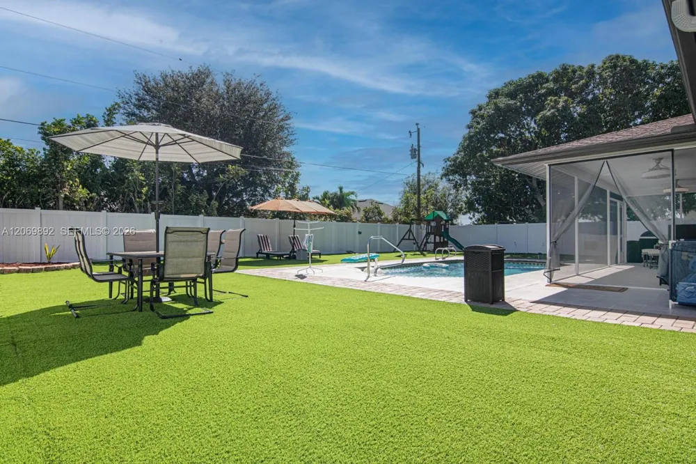 133 SE 2nd Cape Coral, FL 33990