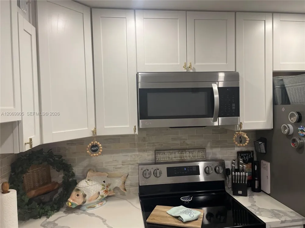 1401 SW 134th Way #305C Pembroke Pines, FL 33027