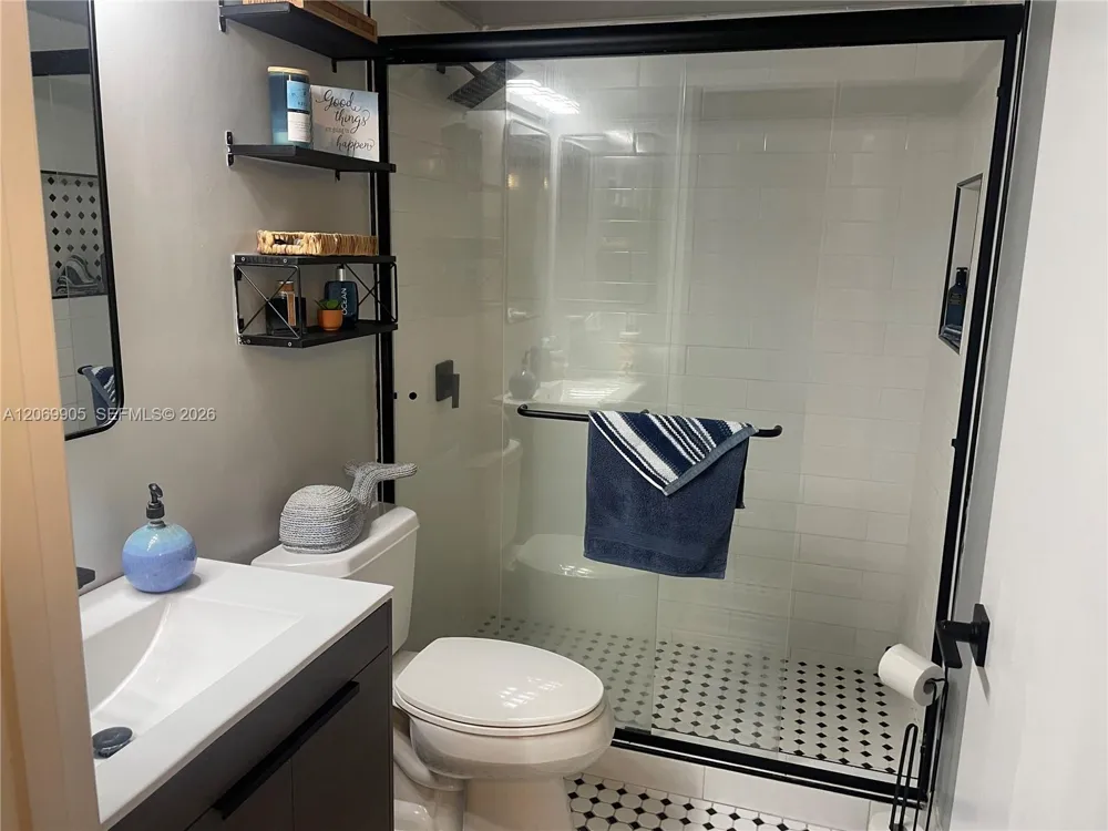 1401 SW 134th Way #305C Pembroke Pines, FL 33027