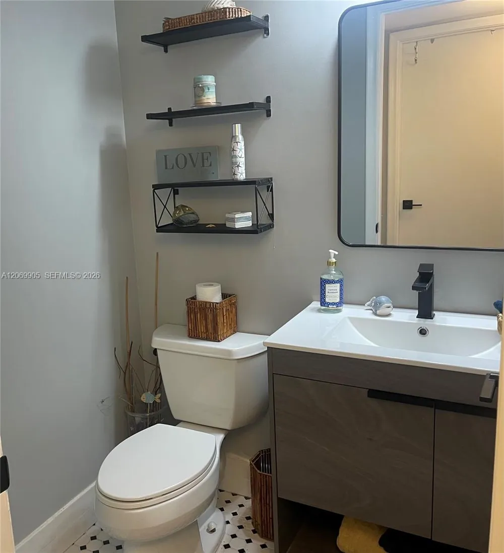 1401 SW 134th Way #305C Pembroke Pines, FL 33027