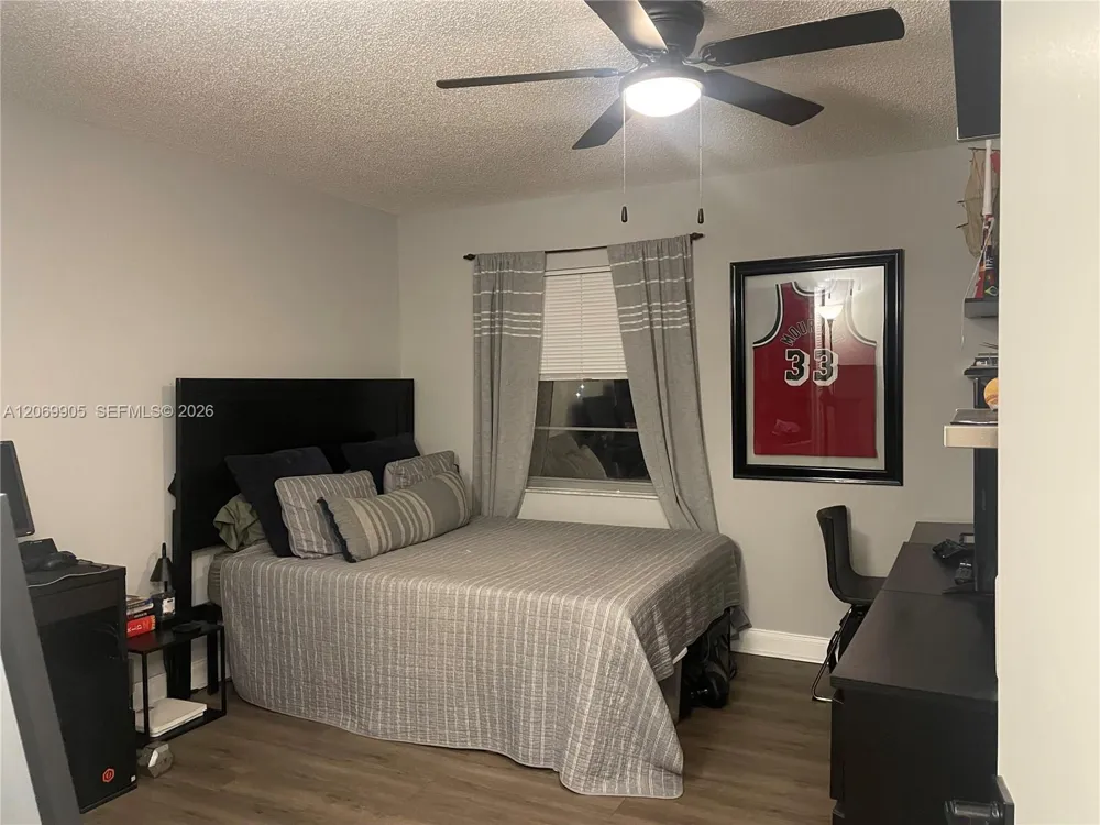 1401 SW 134th Way #305C Pembroke Pines, FL 33027