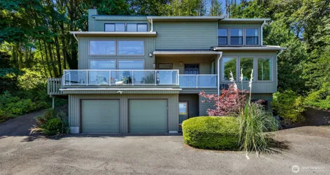4210 Brant Circle