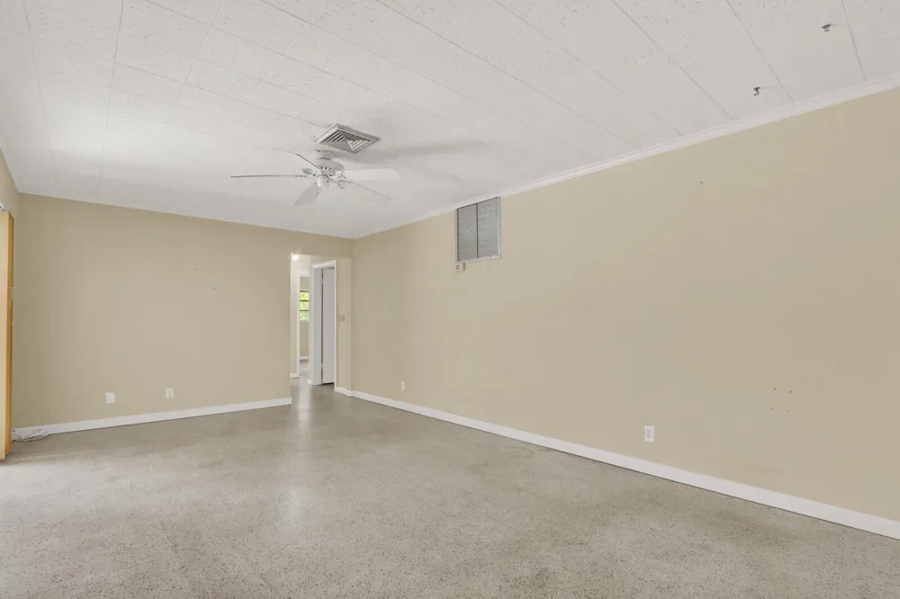 6466 Via Townsend West Palm Beach, FL 33415