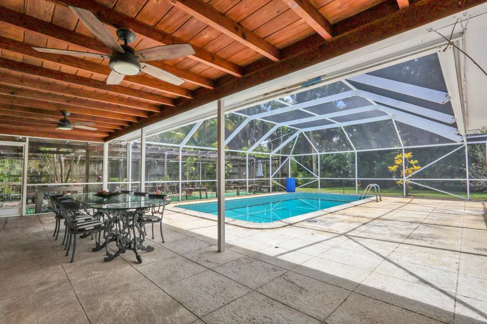 6466 Via Townsend West Palm Beach, FL 33415