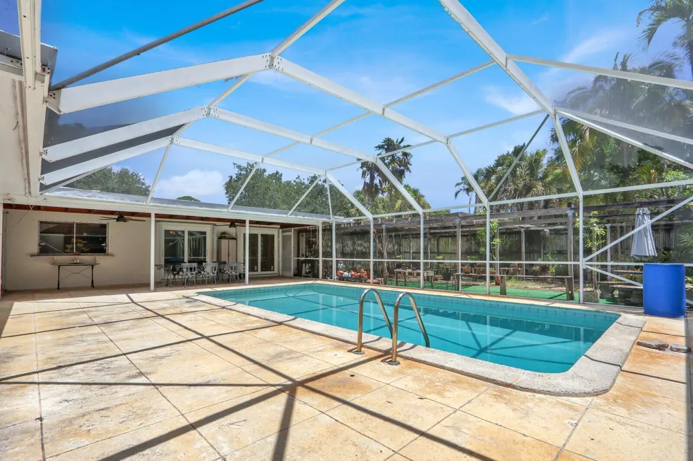 6466 Via Townsend West Palm Beach, FL 33415