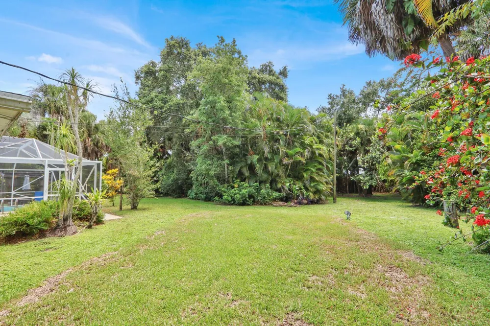 6466 Via Townsend West Palm Beach, FL 33415