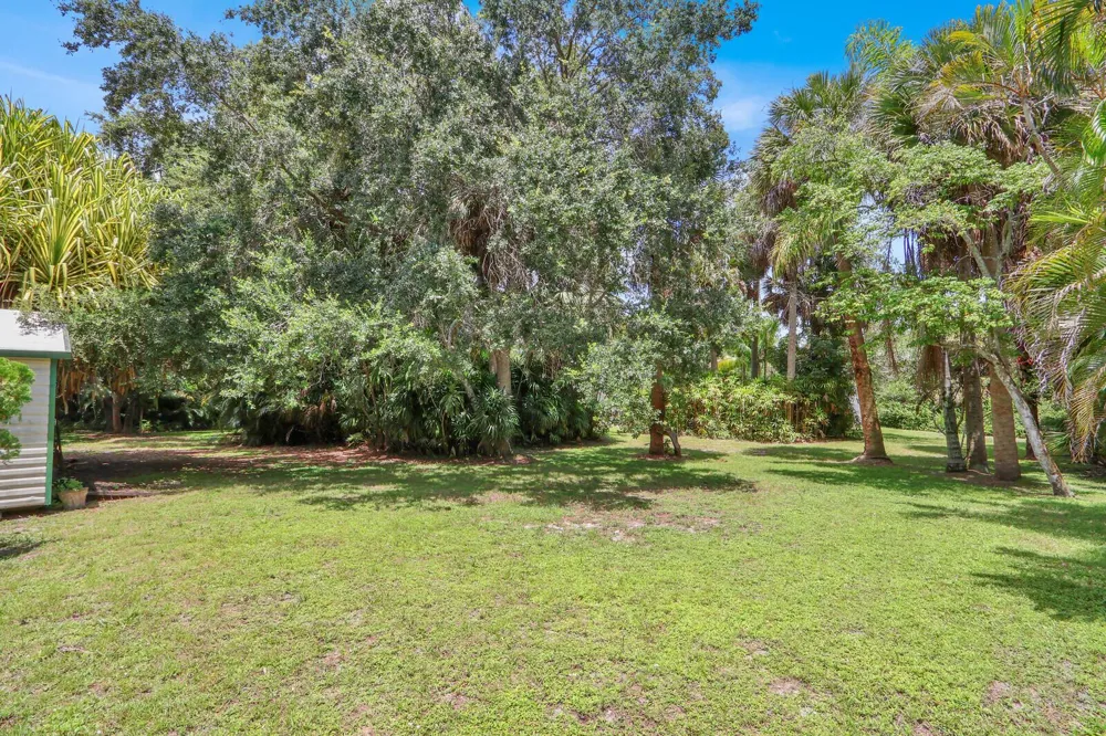 6466 Via Townsend West Palm Beach, FL 33415