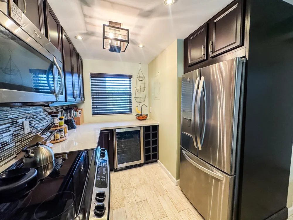 9460 Tangerine Place #207 Davie, FL 33324