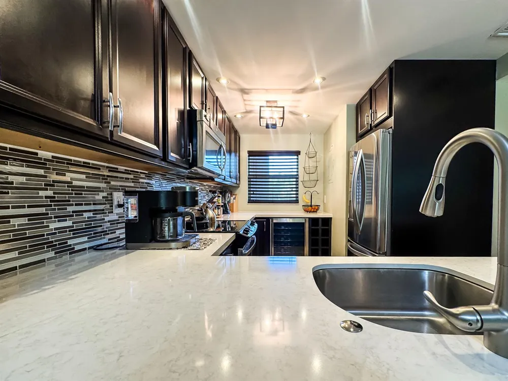 9460 Tangerine Place #207 Davie, FL 33324
