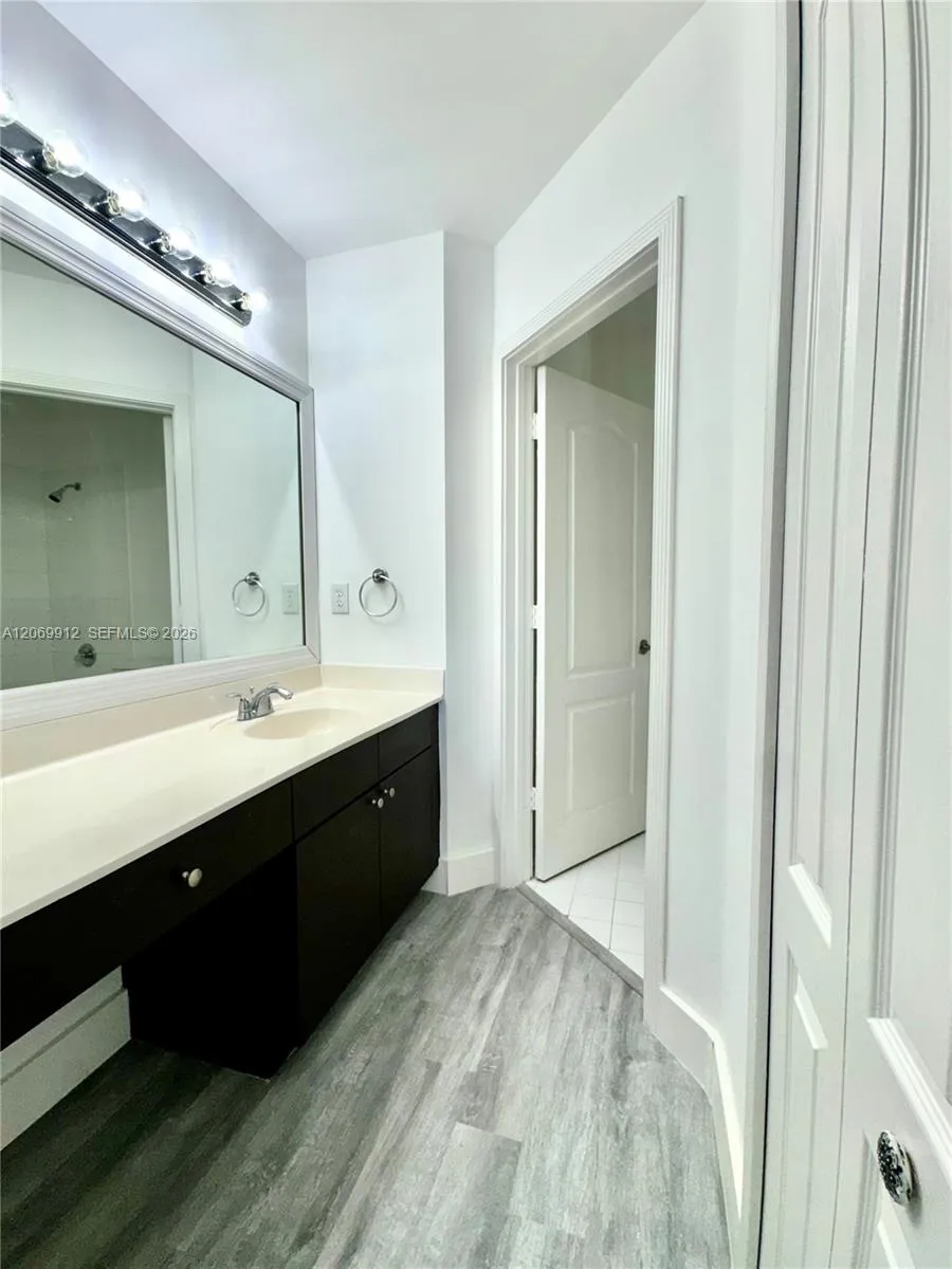 14333 SW 125th Ct Miami, FL 33186