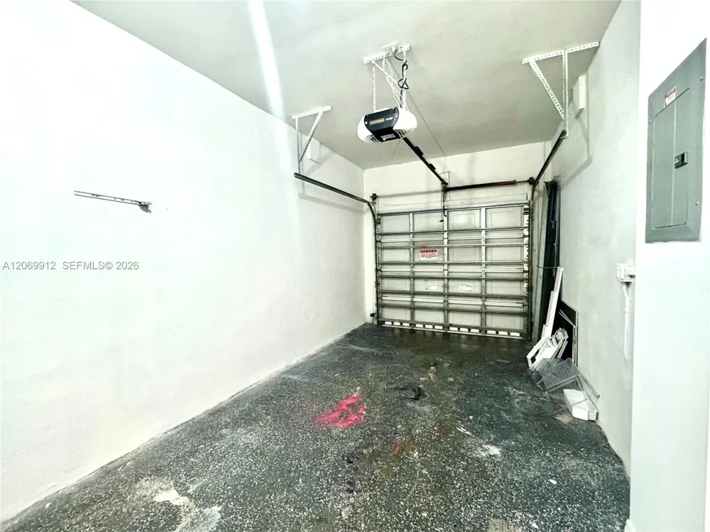 14333 SW 125th Ct Miami, FL 33186