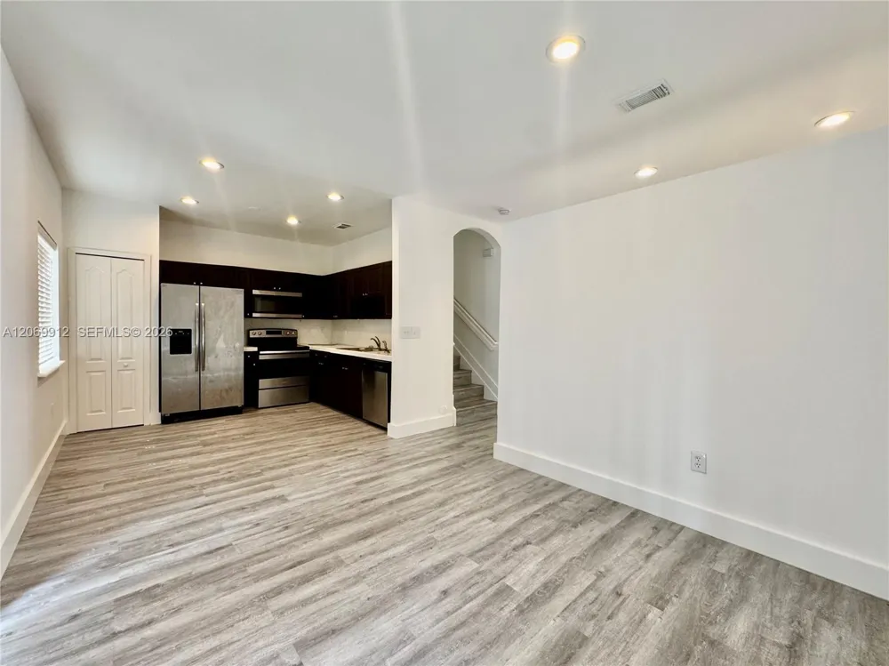 14333 SW 125th Ct Miami, FL 33186