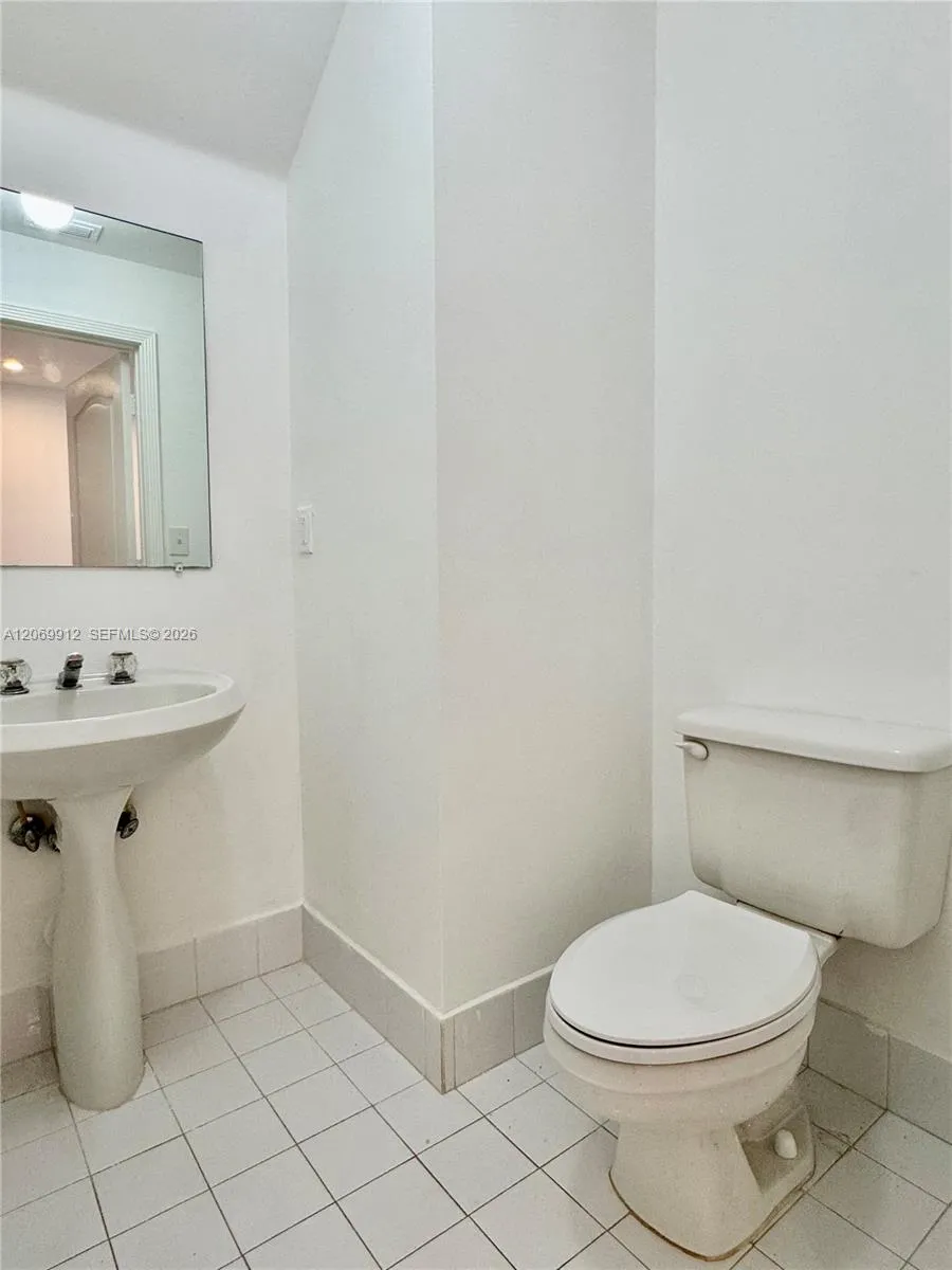 14333 SW 125th Ct Miami, FL 33186