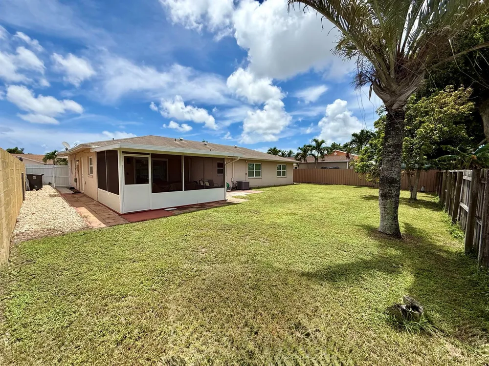 1403 W Libby Drive West Palm Beach, FL 33406