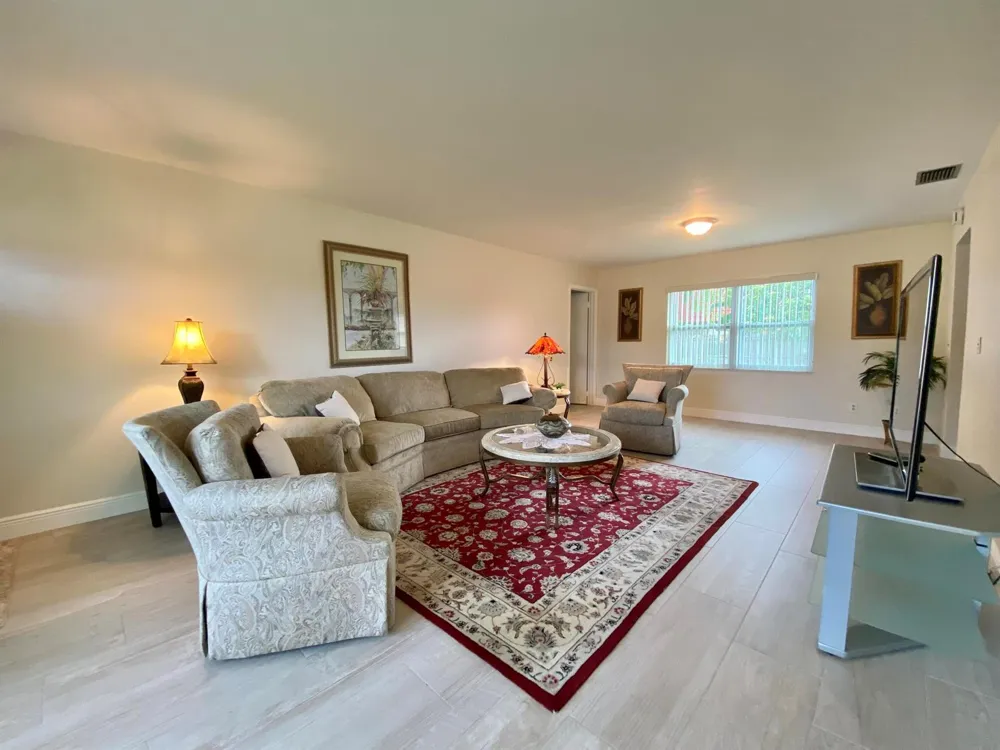 1403 W Libby Drive West Palm Beach, FL 33406