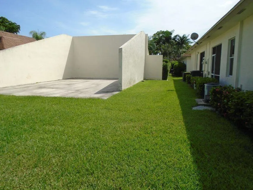 11937 Sturbridge Lane #10B Wellington, FL 33414