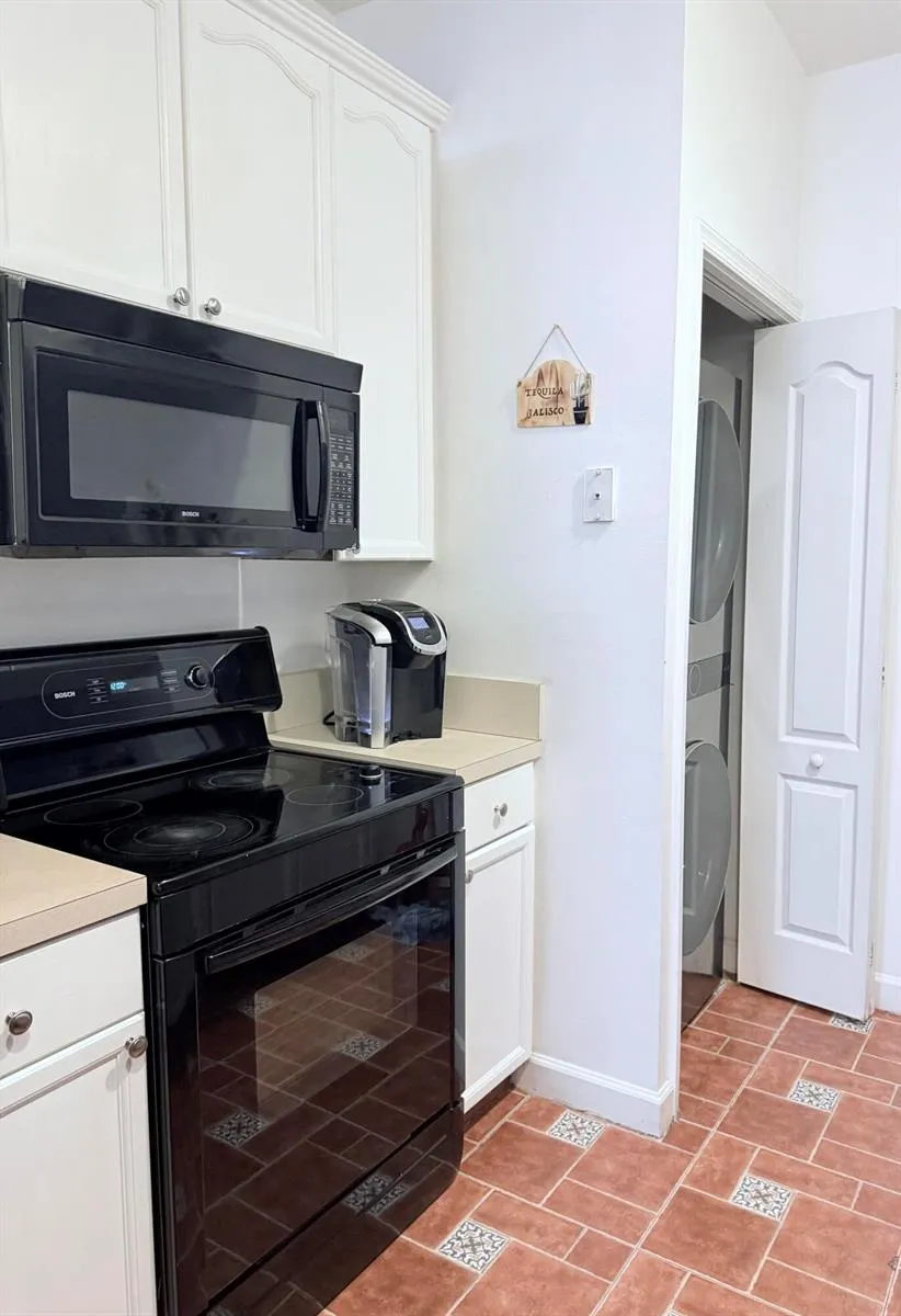 11937 Sturbridge Lane #10B Wellington, FL 33414