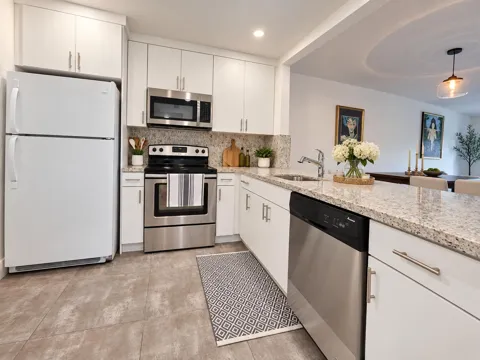 7915 Camino Real #Apt N416