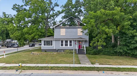 938 W Oregon Street