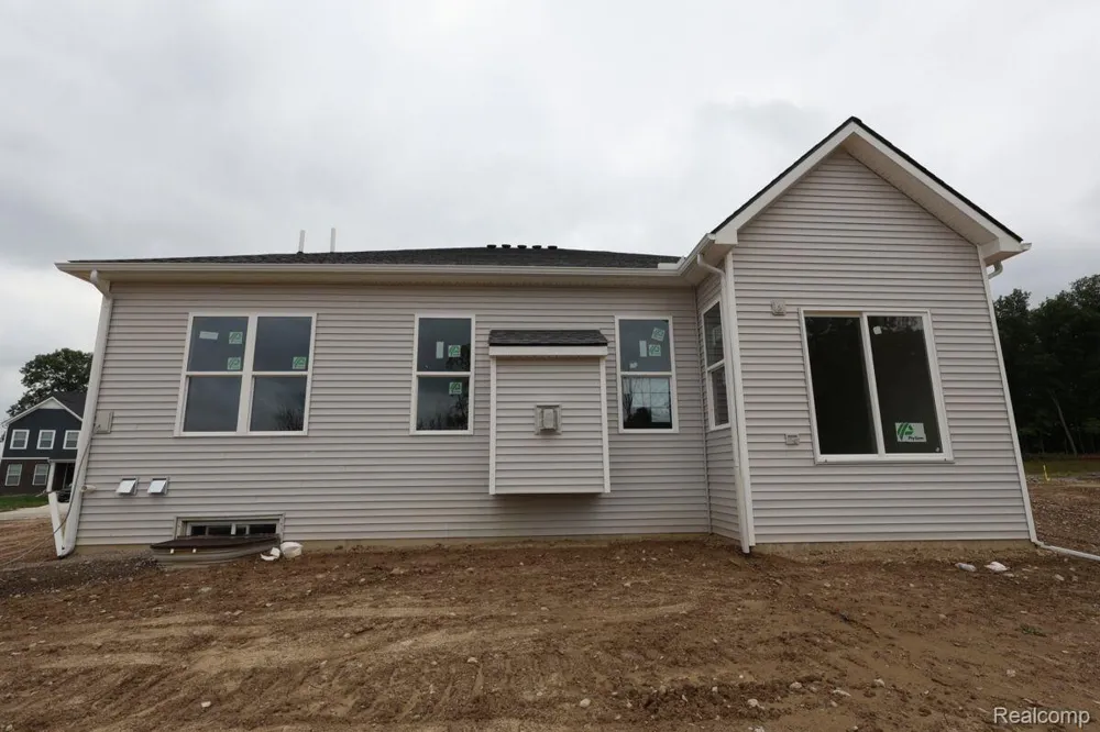 27119 Silo Drive Saline City, MI 48176