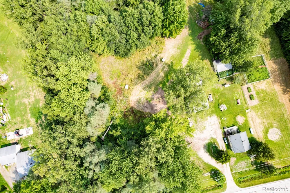 11308 Wilson Road Montrose Charter Township, MI 48457