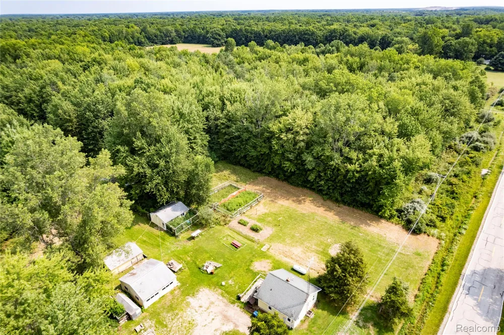 11308 Wilson Road Montrose Charter Township, MI 48457