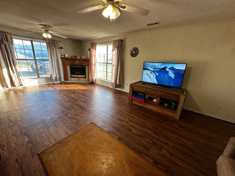 2437 State Highway 22 Whitney, TX 76692