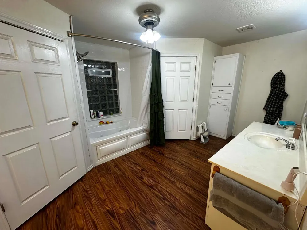 2437 State Highway 22 Whitney, TX 76692
