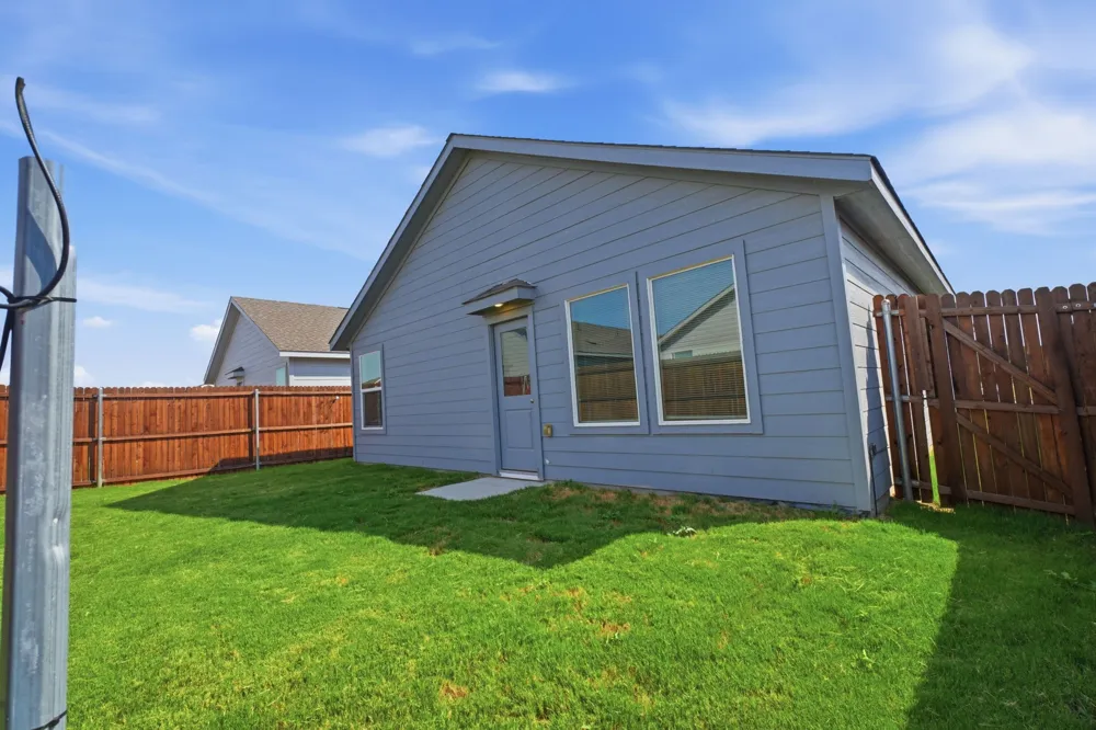 205 Poplar Place Wilmer, TX 75172