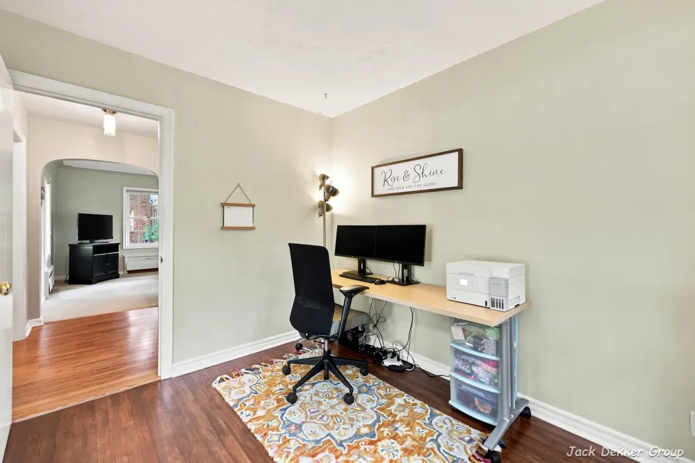 445 W Lawrence Avenue Zeeland, MI 49464