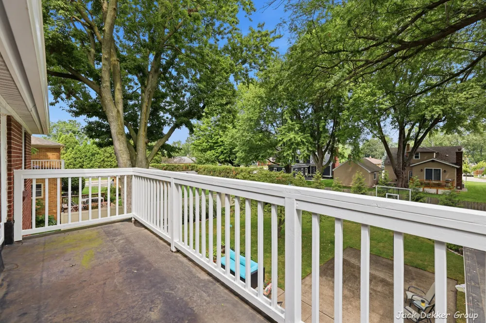445 W Lawrence Avenue Zeeland, MI 49464
