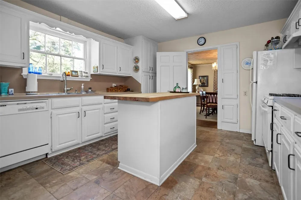 319 Howard Street Grapeland, TX 75844