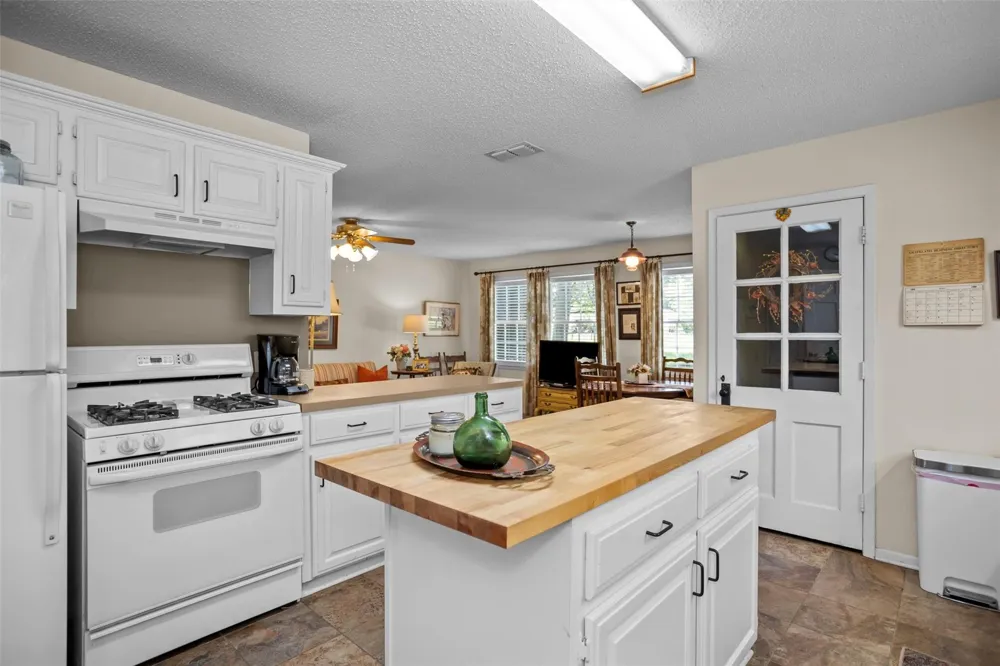 319 Howard Street Grapeland, TX 75844