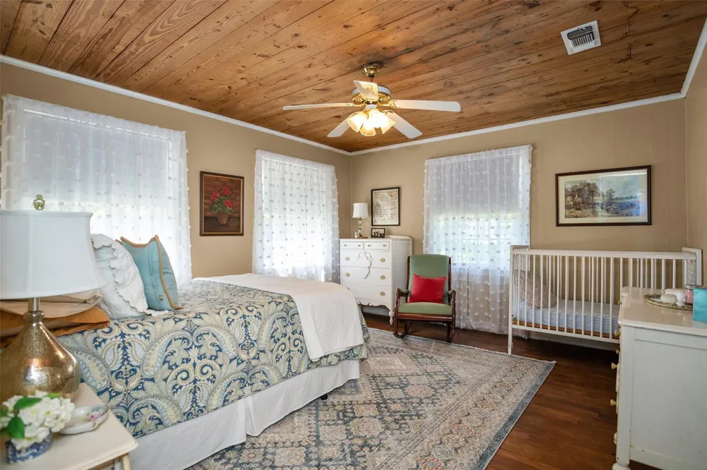 319 Howard Street Grapeland, TX 75844