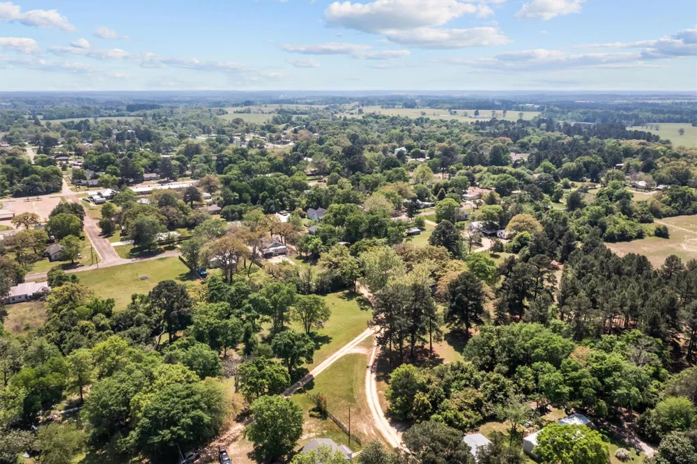 319 Howard Street Grapeland, TX 75844