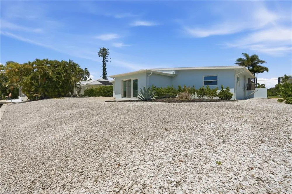 8336 Lagoon Road Fort Myers Beach, FL 33931