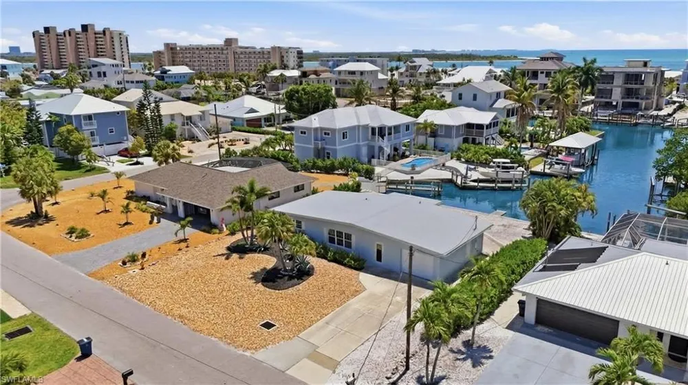 8336 Lagoon Road Fort Myers Beach, FL 33931