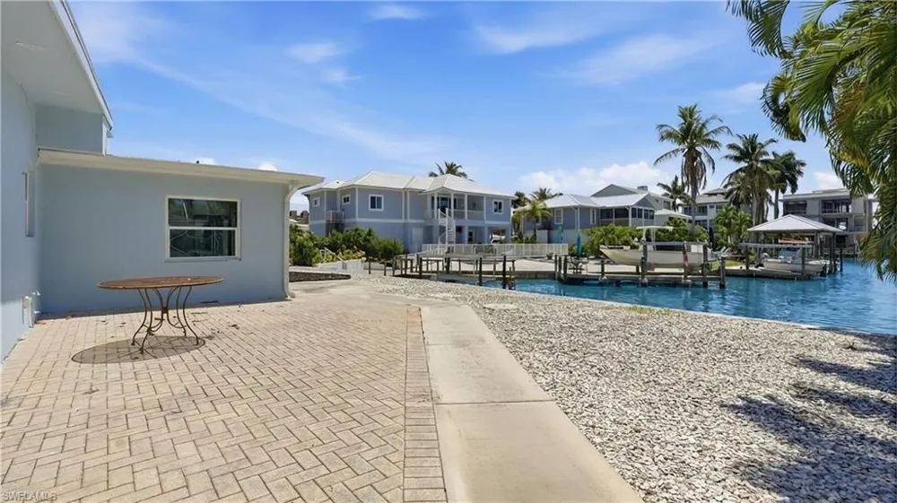 8336 Lagoon Road Fort Myers Beach, FL 33931