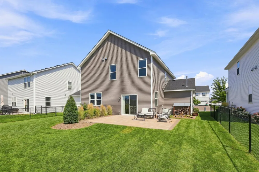 8037 Lander Avenue NE Otsego, MN 55330