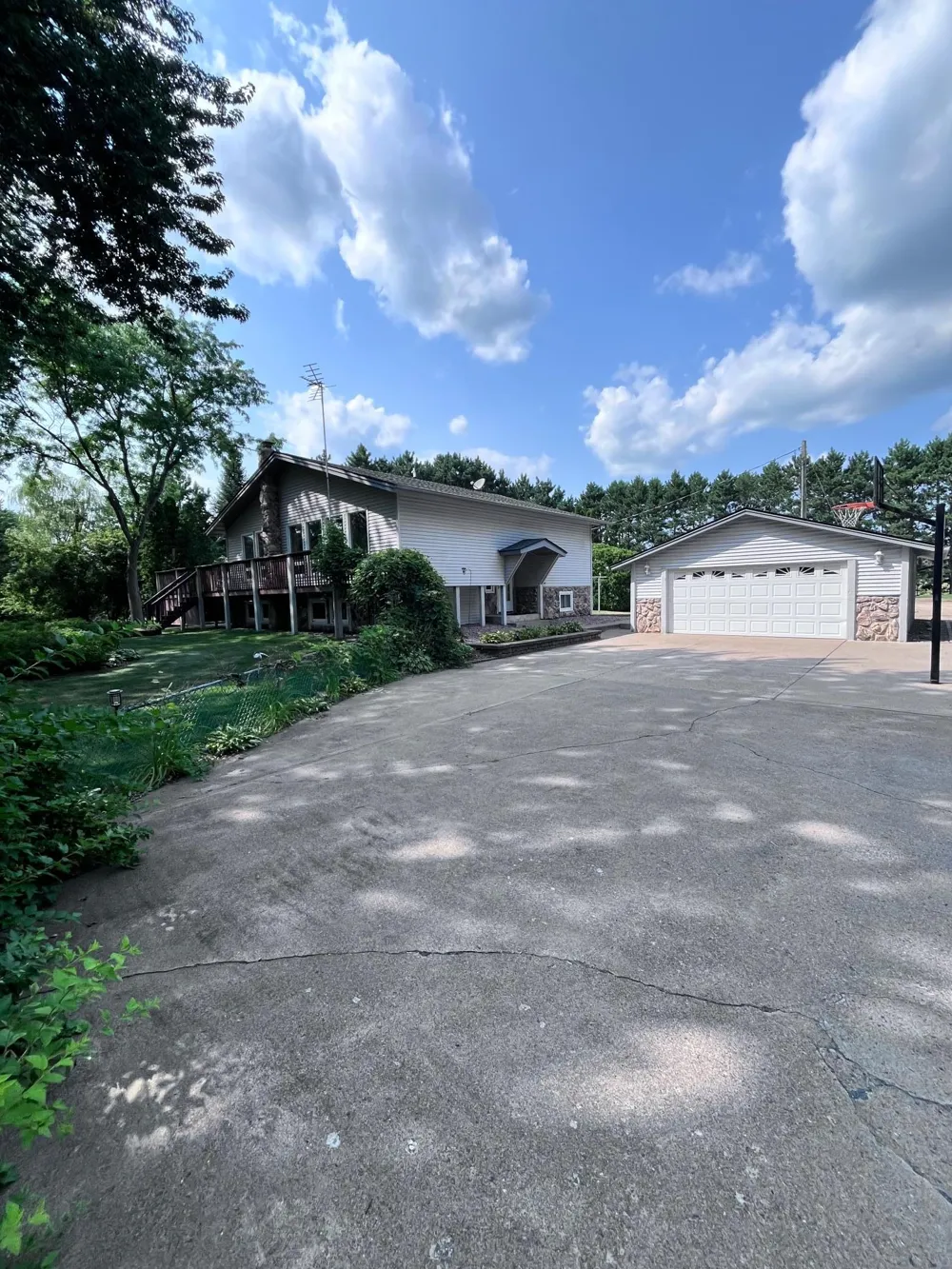465 265th Avenue NE Isanti, MN 55040