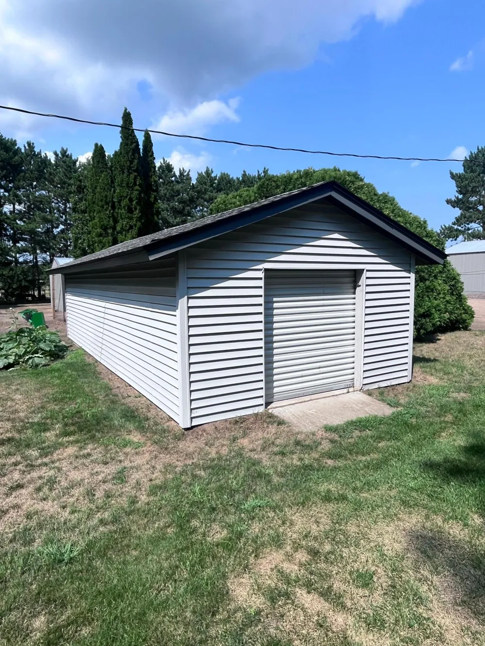 465 265th Avenue NE Isanti, MN 55040