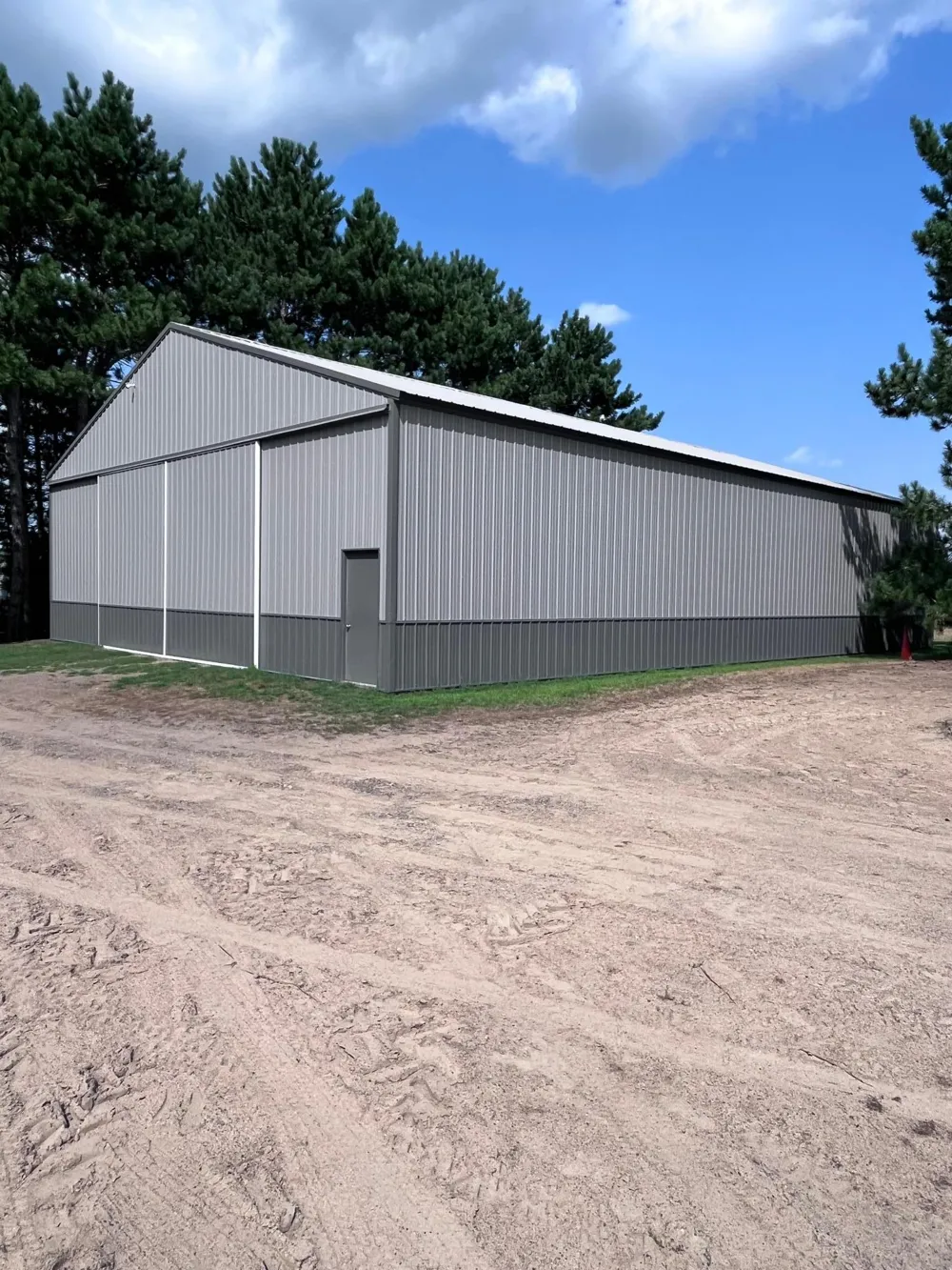 465 265th Avenue NE Isanti, MN 55040